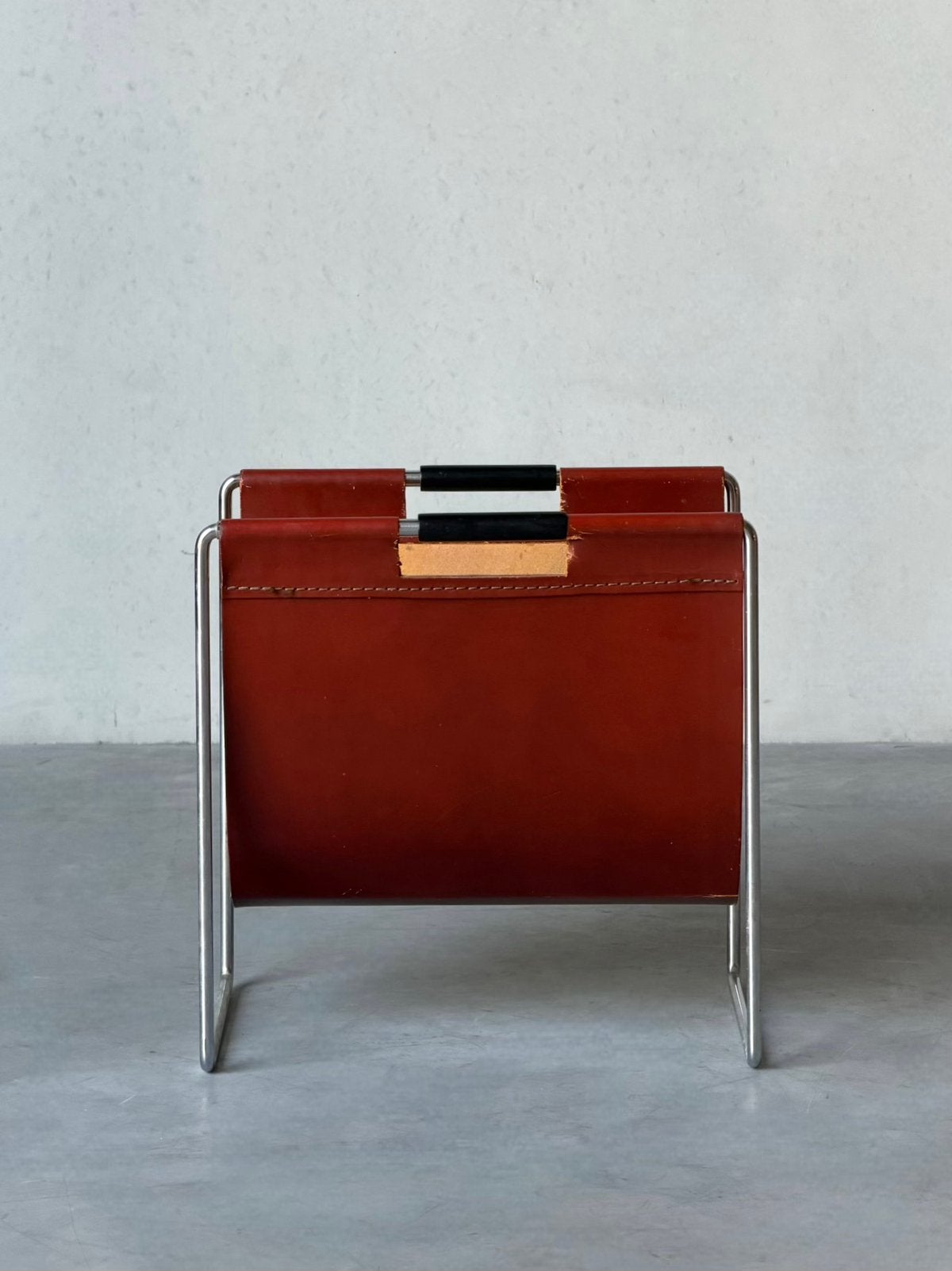 Vintage design magazinerek, Brabantia 1970, Huis en Inrichting, Woonaccessoires | Krantenbakken en Lectuurbakken, Ophalen, Zo goed als nieuw
