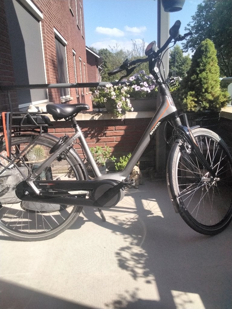 Electrische fiets Sparta M8B, Ophalen, Sparta, Zo goed als nieuw, 47 tot 51 cm