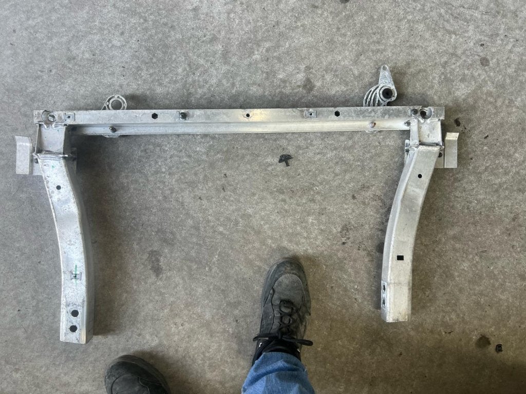 subframe corsa e 39015406 2014-2019, Auto-onderdelen, Carrosserie en Plaatwerk, Info@opel.com, Gebruikt, Duitsland, Voor