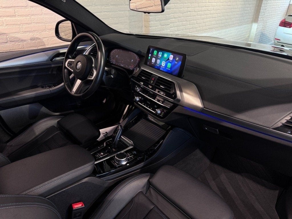 Bmw X4 xDrive20i High Executive M-Sport Pano Camera Trekhaak, Automaat, Gebruikt, 4 cilinders, Zwart