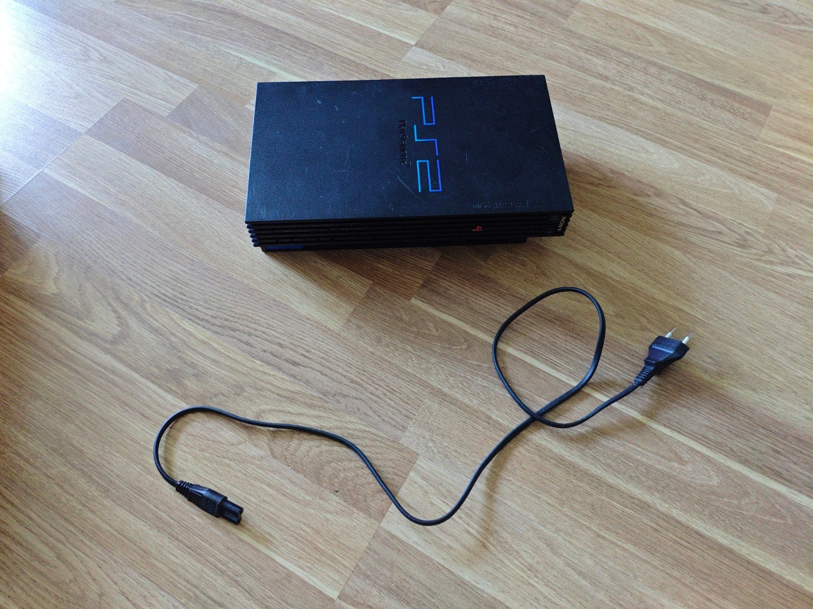 PlayStation 2 (PS2) - Zonder AV kabel, Spelcomputers en Games, Spelcomputers | Sony PlayStation 2, Zwart, Met 2 controllers, Ophalen of Verzenden