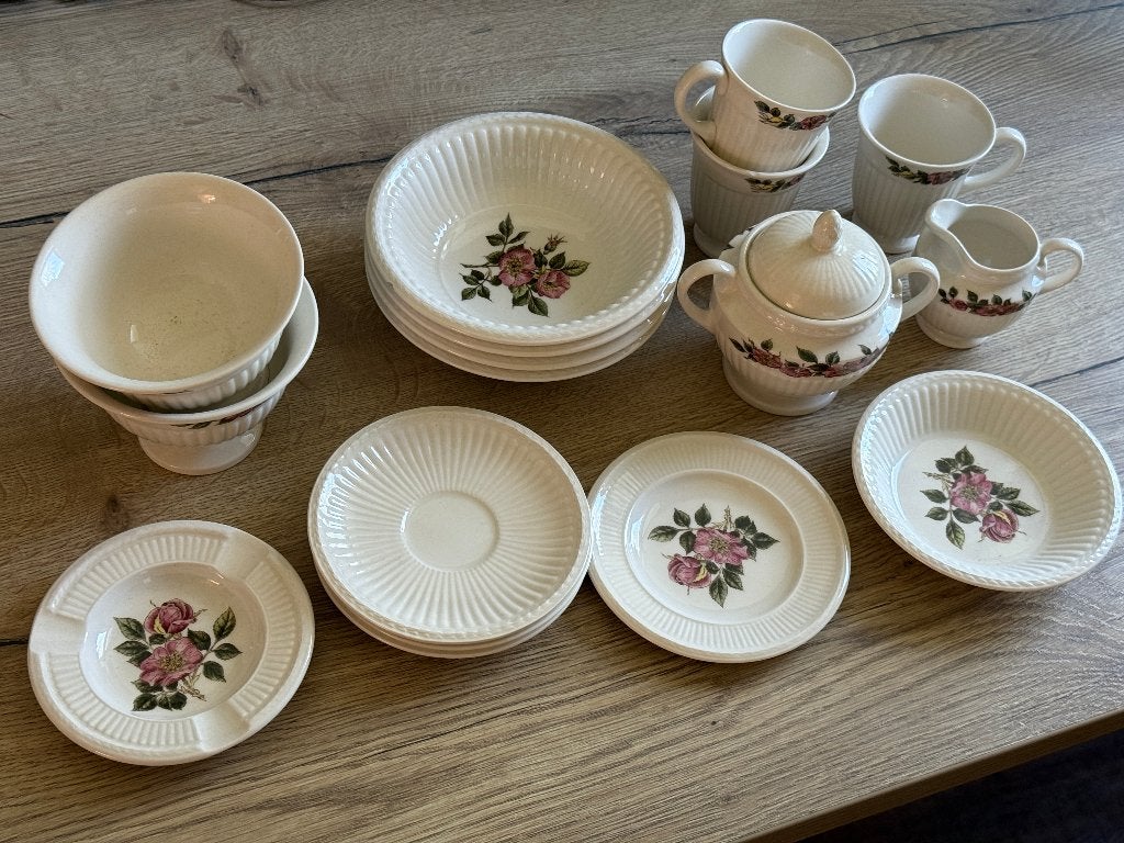 Wedgewood Briar Rose, Ophalen of Verzenden, Gebruikt, Aardewerk, Overige typen