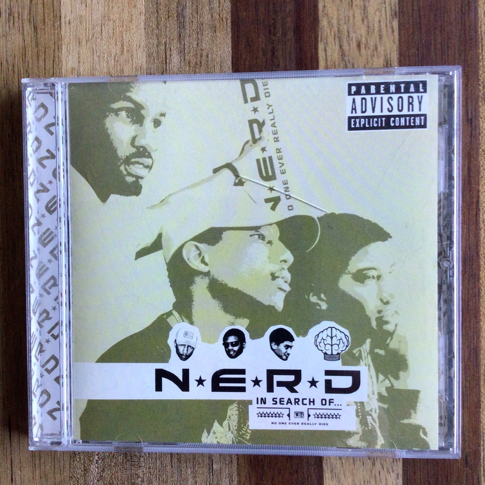 N.E.R.D. - no one ever really dies, Ophalen of Verzenden, Zo goed als nieuw
