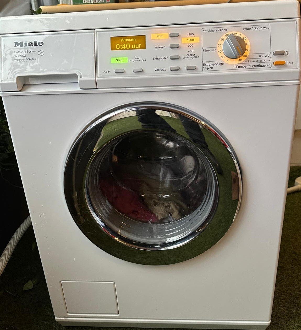 Miele SoftCare W3903 wasmachine, Ophalen, Minder dan 85 cm, Zo goed als nieuw, Voorlader