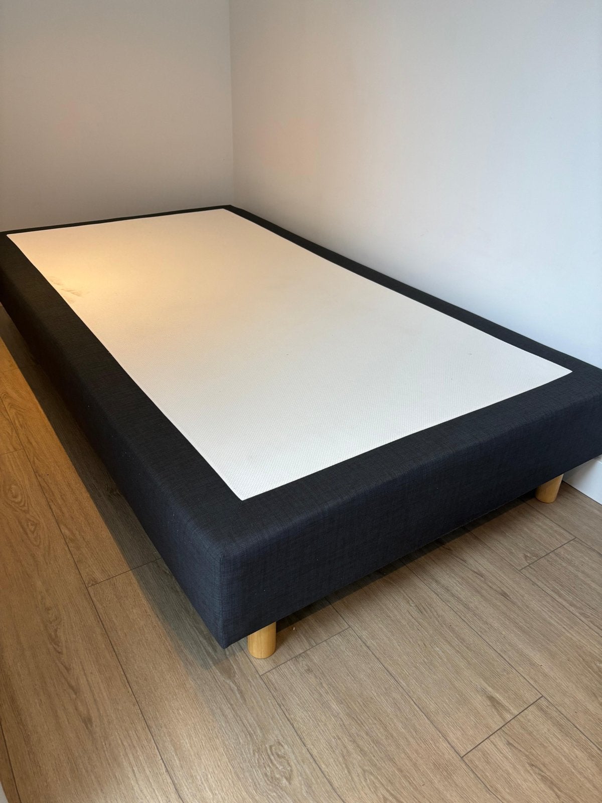 Boxspring met matras 220x120, Ophalen, Gebruikt, Zwart, Twijfelaar