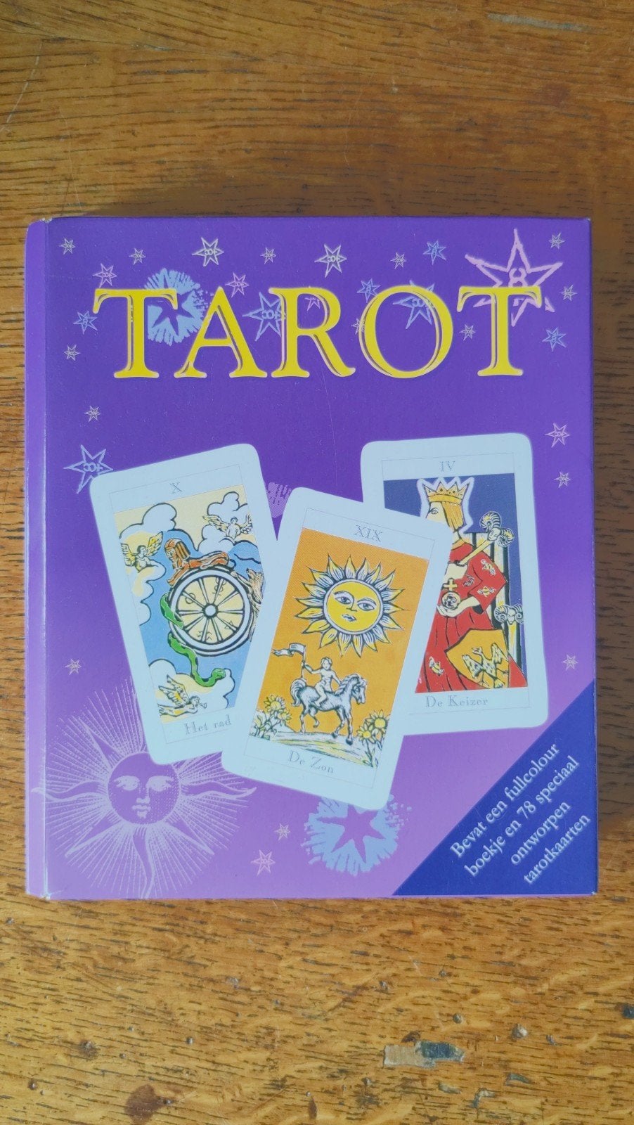 Tarot: Mysterieuze wereld van tarotkaarten en handleiding, Tarot of Kaarten leggen, Zo goed als nieuw, Instructieboek, Ophalen