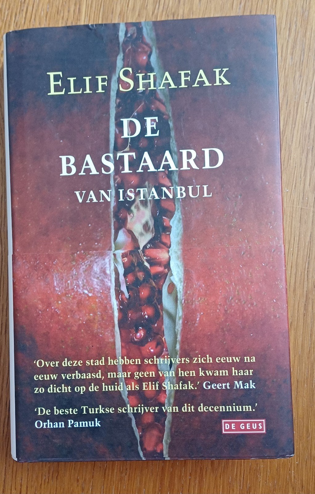 Elif Shafak - De bastaard van Istanbul, Boeken, Ophalen of Verzenden, Nieuw, Elif Shafak, Nederland