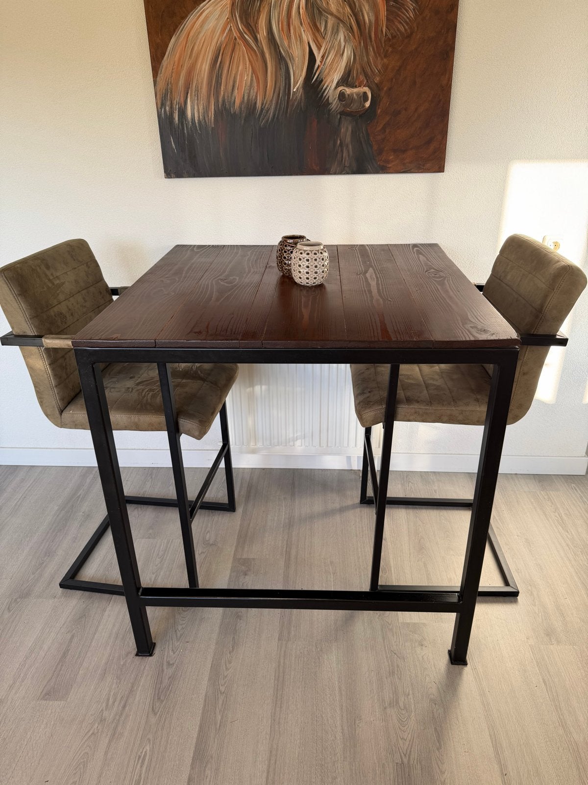 Bartafel met 2 barkrukken, Huis en Inrichting, Ophalen, Gebruikt, 100 tot 150 cm, Vierkant