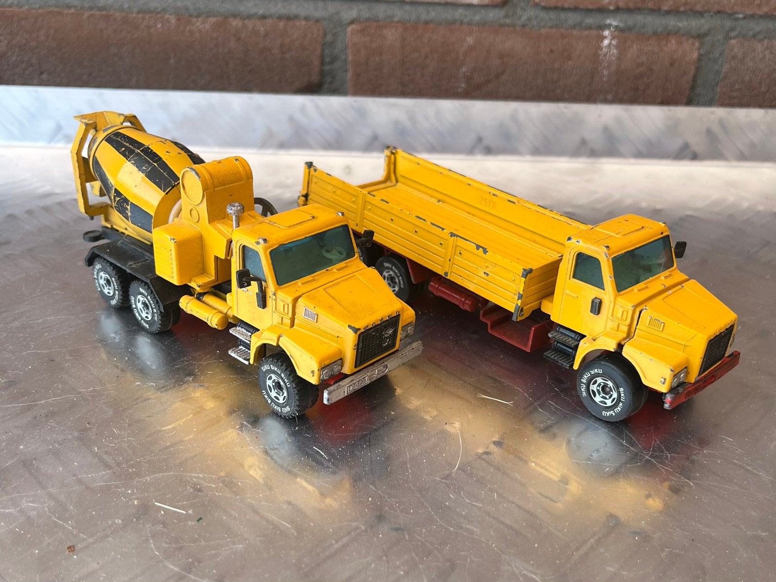 Siku Volvo N12, Ophalen of Verzenden, Gebruikt, Bus of Vrachtwagen, SIKU