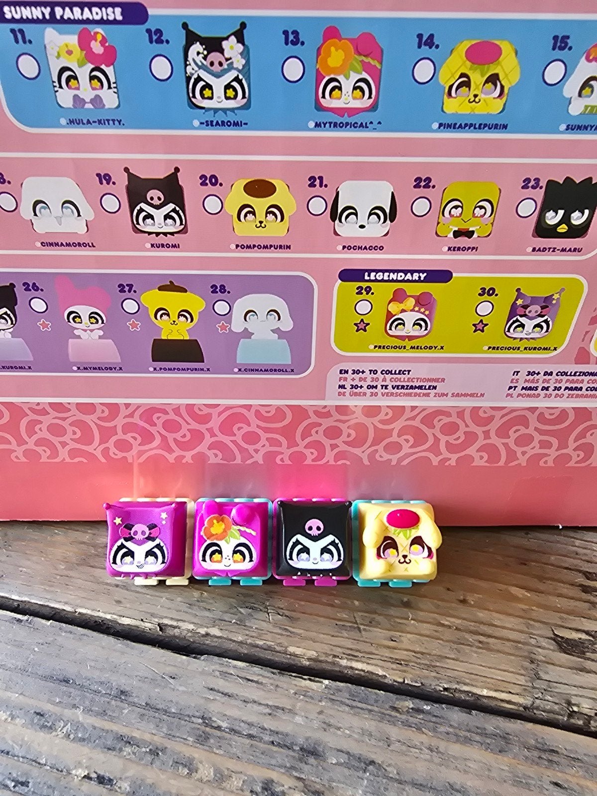 clickeez hello kitty, Ophalen of Verzenden, 10 tot 50 stukjes