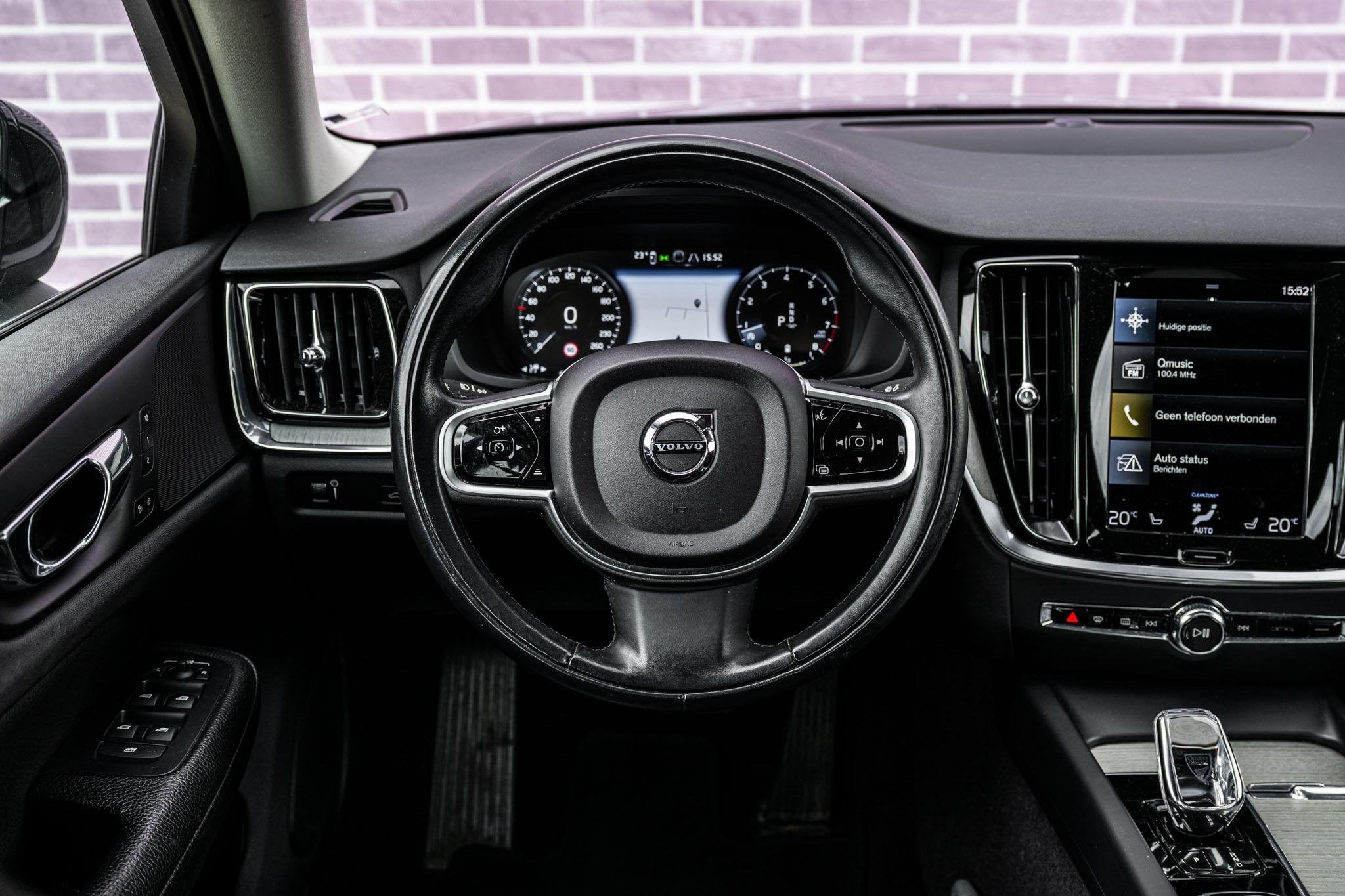 Volvo S60 2.0 B4 Plus Bright | Adaptieve Cruise Control | BL, Auto's, 12 maanden, Euro 6, S60, Zwart