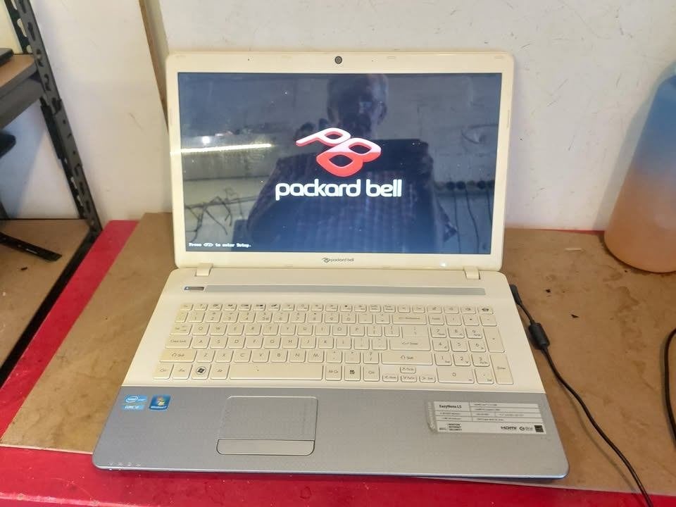 klein partij 6x defect laptop repareren of Onderdelen, Computers en Software, Windows Laptops, Ophalen of Verzenden, 15 inch, 2 tot 3 Ghz