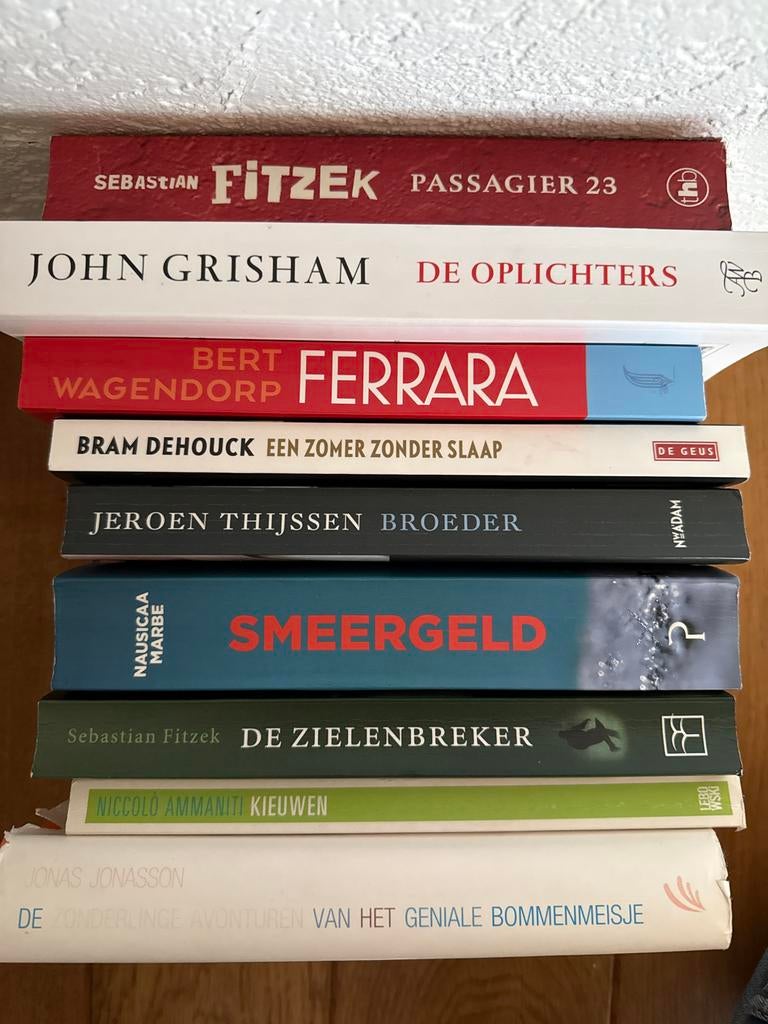 Vakantie leesplezier: Boekenpakket met topauteurs, Boeken, Ophalen of Verzenden, Gelezen, Nederland