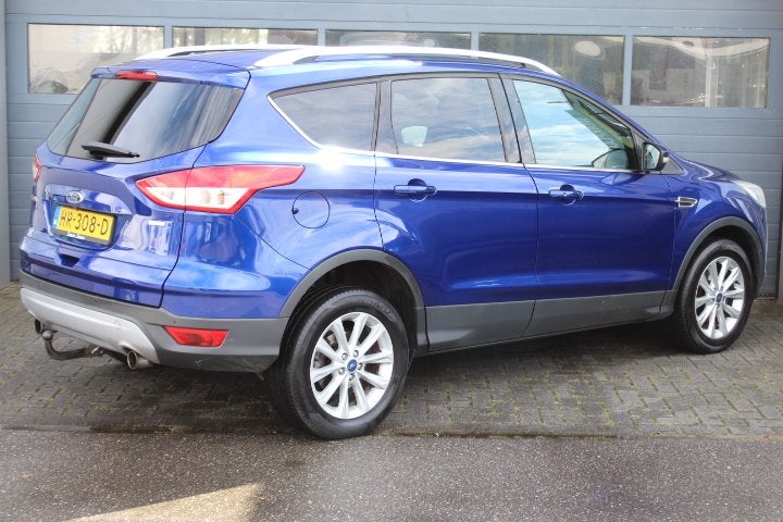 Ford Kuga 1.5 Titanium Climatecontrol, Cruise, Navi, Camera,, Euro 6, 4 cilinders, Blauw, Origineel Nederlands