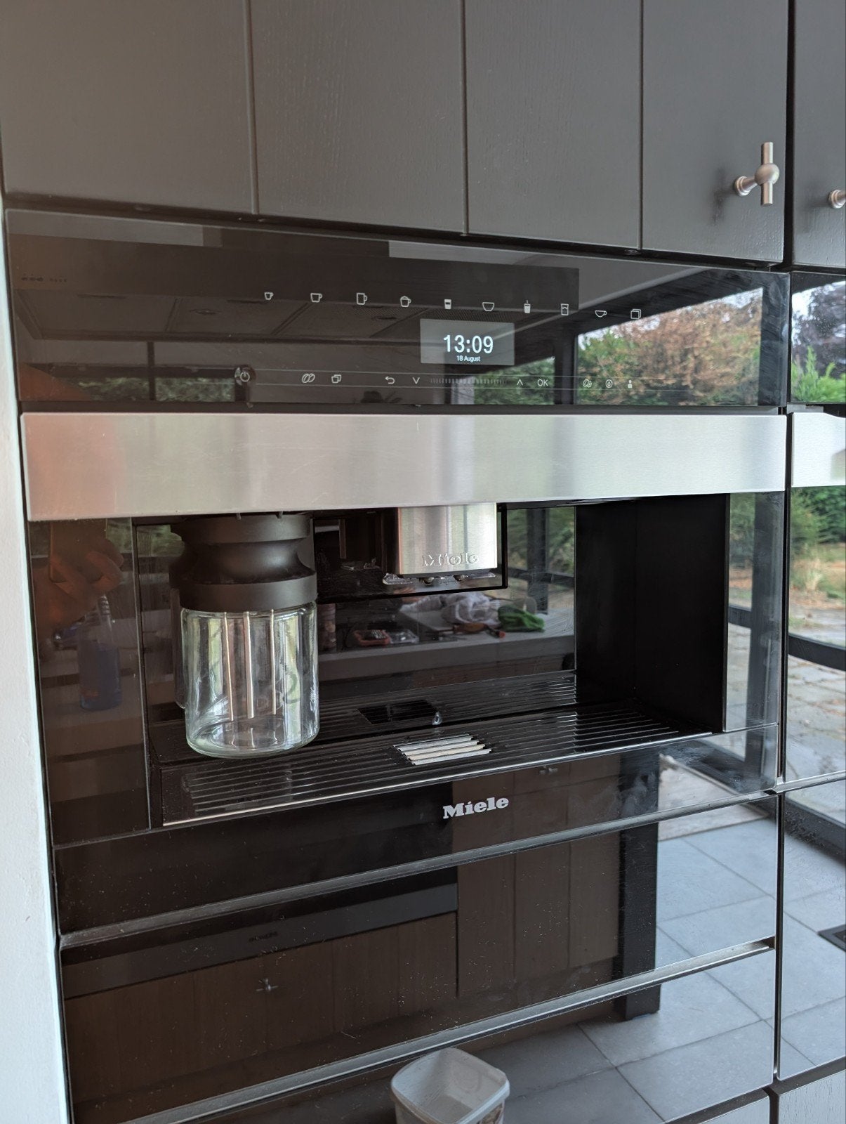 Miele CVA 7440 inbouw Koffiemachine - Zo goed als nieuw, Witgoed en Apparatuur, Koffiezetapparaten, 10 kopjes of meer, Ophalen of Verzenden