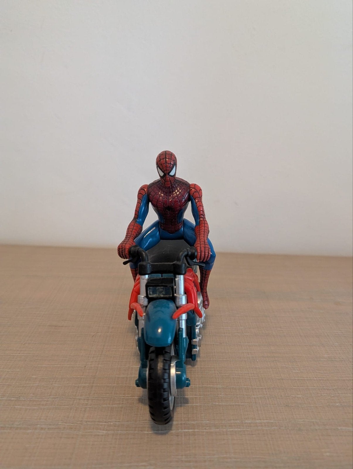 Marvel Spider-Man Bump & Go Dirt Bike 2006 + minifiguur, Ophalen of Verzenden, Gebruikt
