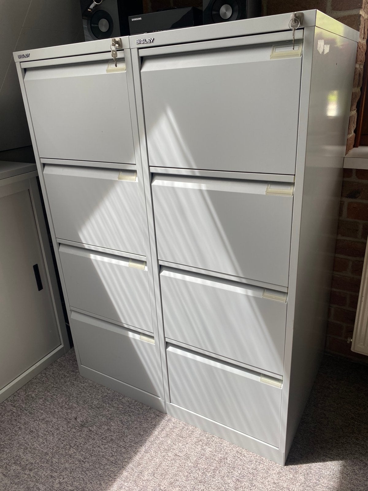 2x Bisley archiefkast / ladenkast/ hangmappen, Huis en Inrichting, Kasten | Roldeurkasten en Archiefkasten, Ophalen, 50 tot 100 cm
