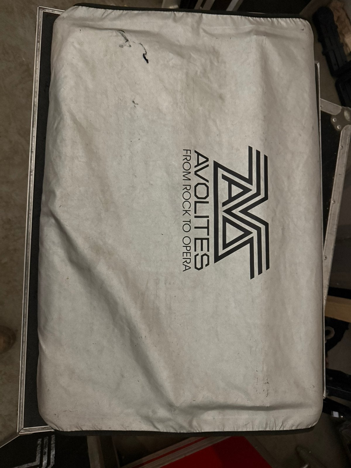 Avolites pearl tiger, Ophalen of Verzenden, Gebruikt, Overige instrumenten, Flightcase