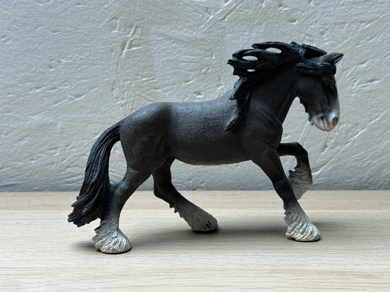 Schleich shire hengst, Verzamelen, Dierenverzamelingen, Ophalen of Verzenden, Zo goed als nieuw, Paard, Beeldje of Figuurtje