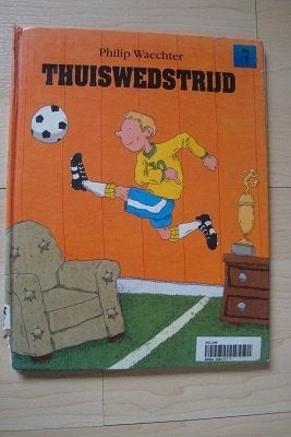 THUISWEDSTRIJD door Philip Waechter, Boeken, Eén stripboek, Ophalen of Verzenden, Gelezen