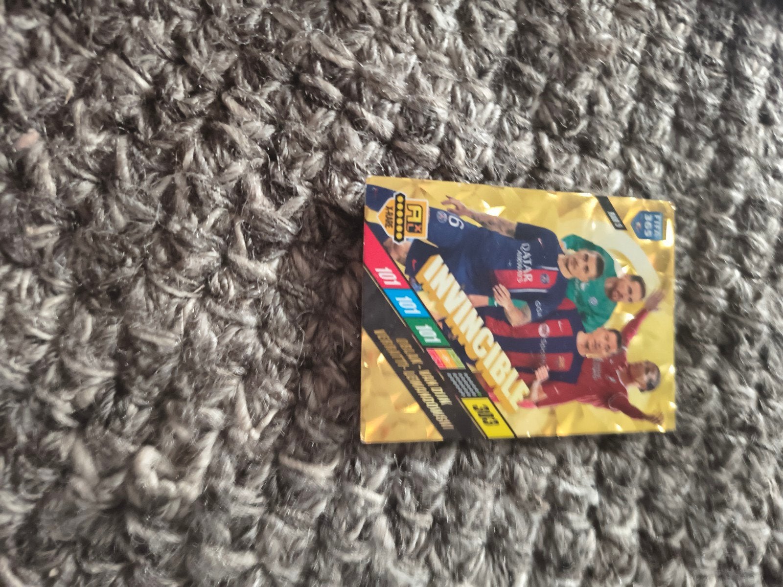 FIFA 365 Magician & Invincible Voetbal Kaarten Collectie, Verzamelen, Ophalen of Verzenden, Zo goed als nieuw, Spelerskaart
