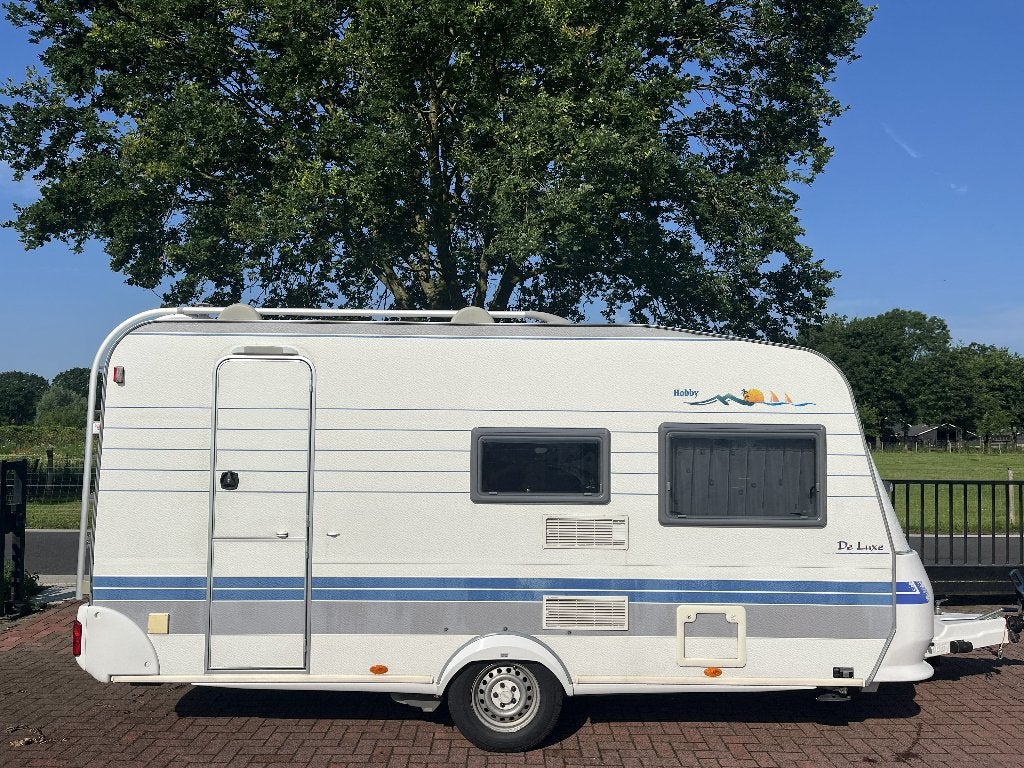 Zeer mooie Hobby de Luxe Easy 440 SF mover, Schokbreker, Hobby, Bedrijf, Treinzit