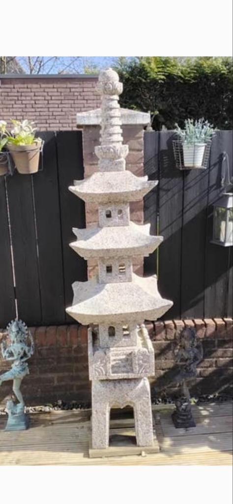 Grote Japanse Pagode Tuinbeeld van graniet, Ophalen, Zo goed als nieuw, Steen, Abstract beeld