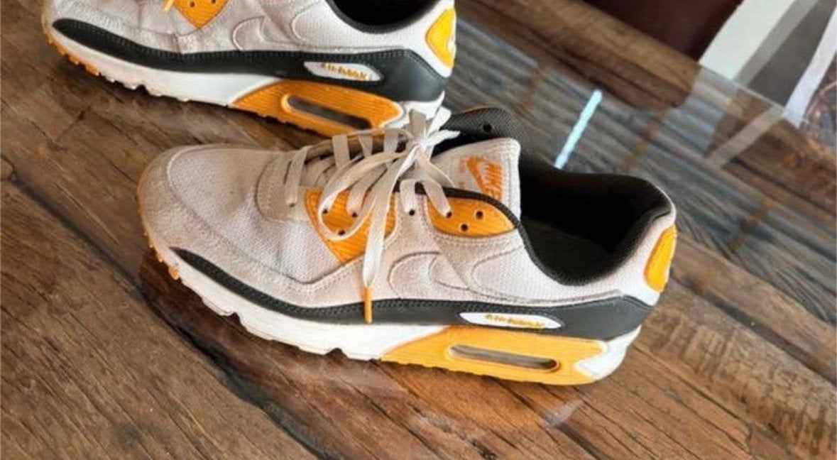 Nike Air Max honingraad sneakers, Ophalen of Verzenden, Gedragen, Overige kleuren, Sneakers of Gympen