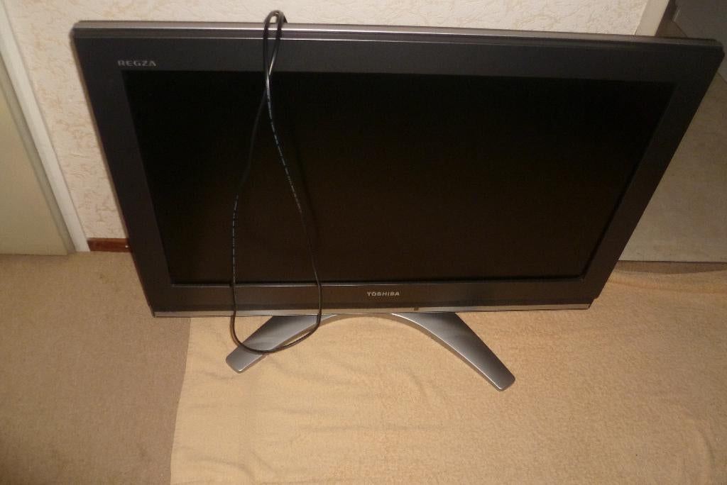 TOSHIBA  REGZA TV, Ophalen, Toshiba, 50 Hz, LCD