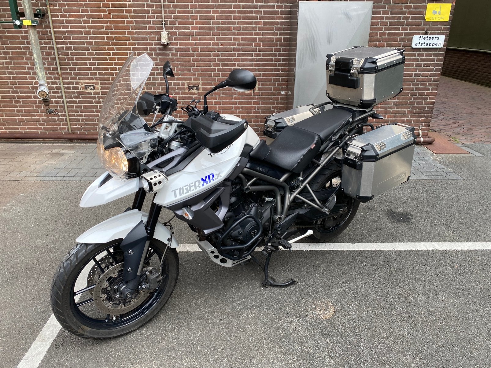 Triumph Tiger 800 XRx bj. 2017, Motoren, Motorrijbewijs A, Particulier, Meer dan 35 kW, Handgeschakeld