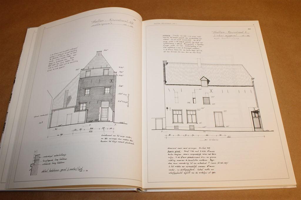 4 Huizen In Hattem — Bouwhistorisch Onderzoek, Ophalen of Verzenden, Zo goed als nieuw, Architecten