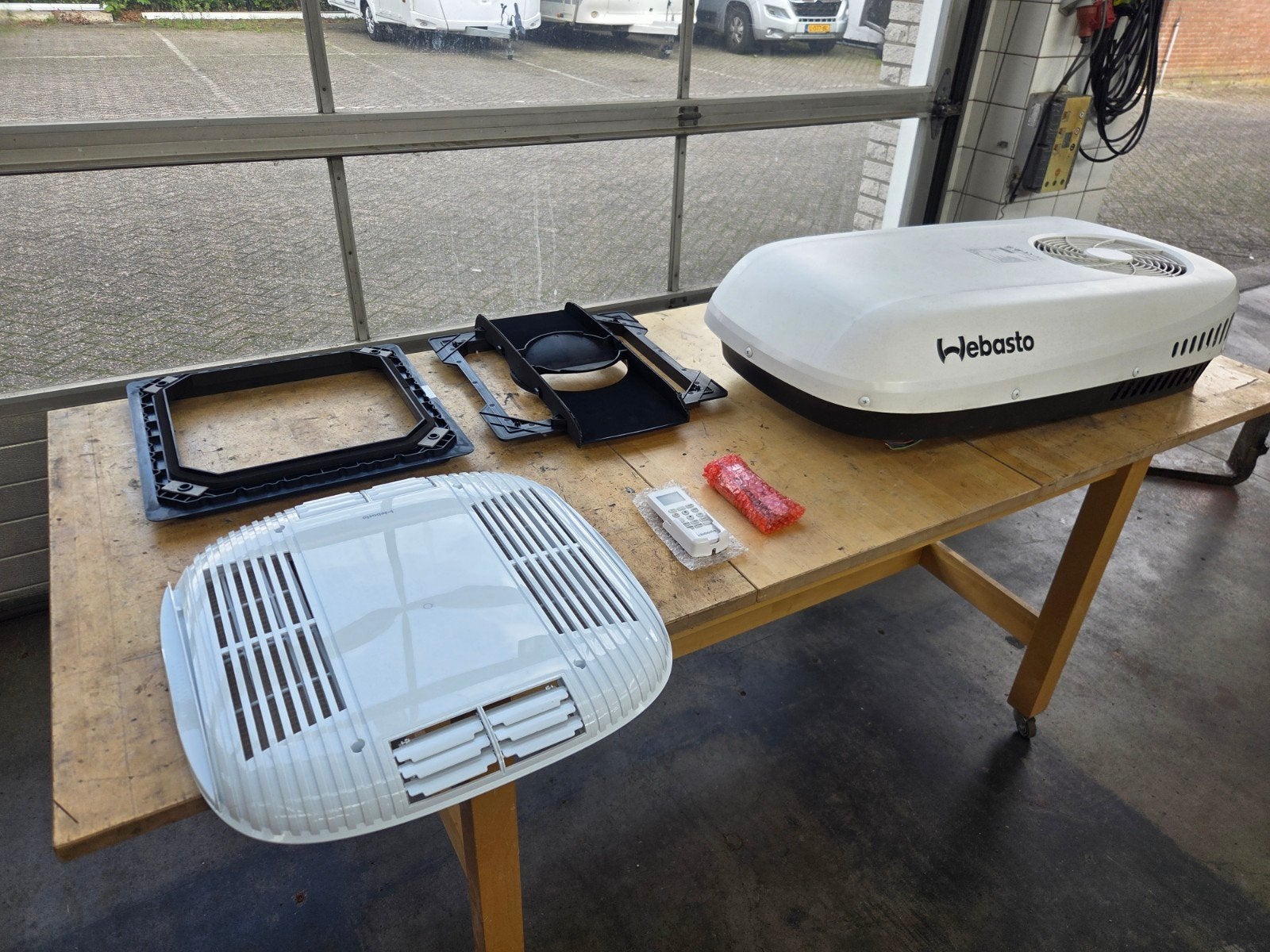 Webasto dak airco caravan of camper, Caravans en Kamperen, Ophalen, Gebruikt