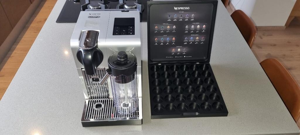 Nespresso Delonghi Latissima Pro EN750MB met presenteerkist, Witgoed en Apparatuur, Koffiezetapparaten, Ophalen, Gebruikt, Koffiemachine