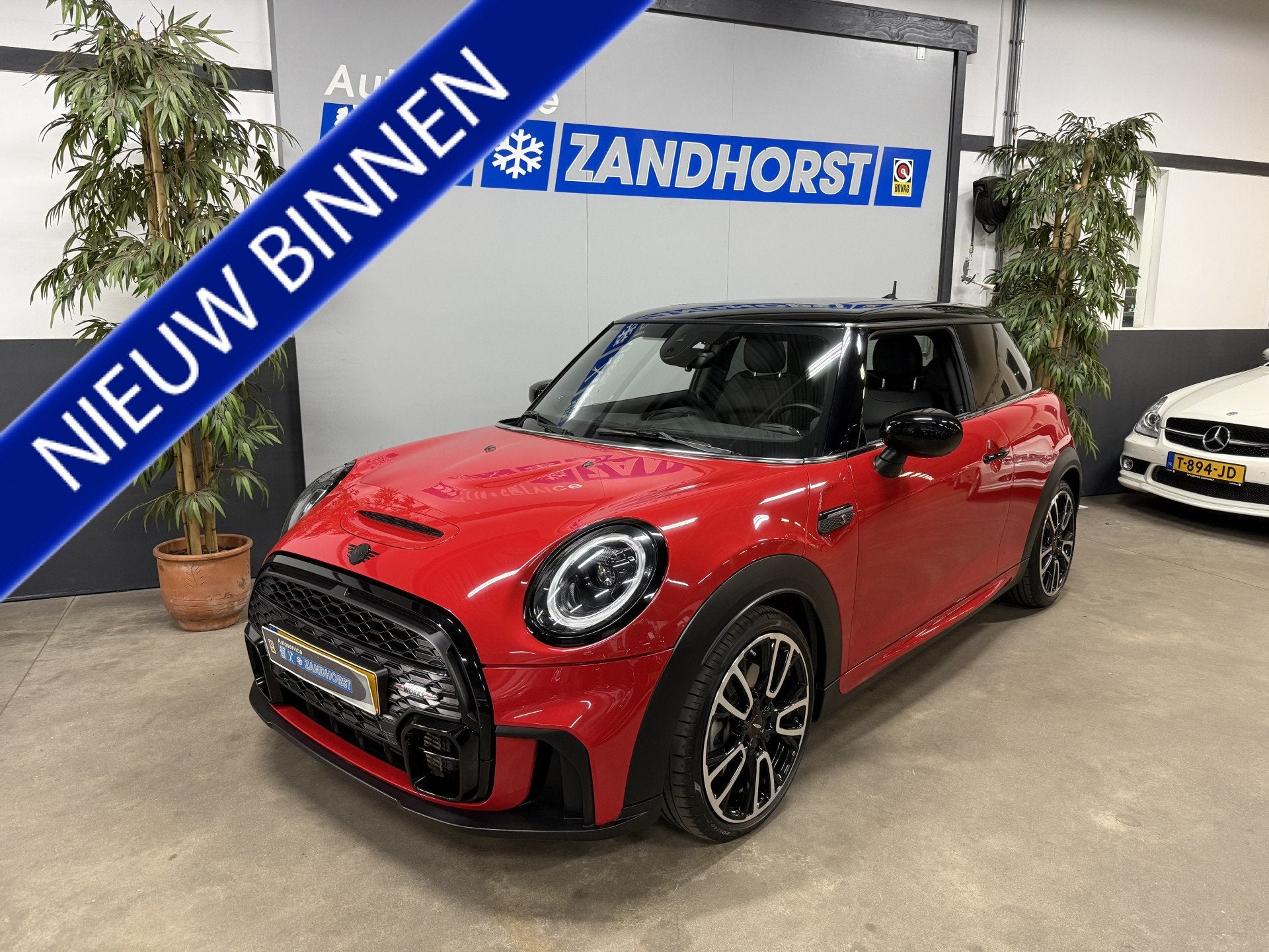MINI 3-deurs 2.0 Cooper S JCW // Panodak // Camera // Carpla, Auto's, Mini, 1998 cc, Gebruikt, Euro 6, Bedrijf