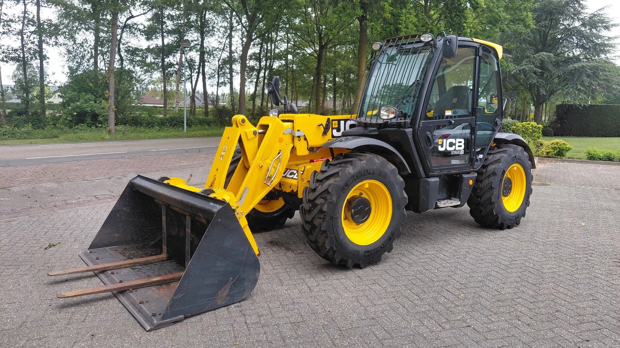 JCB 531-70 (bj 2022), Verreiker