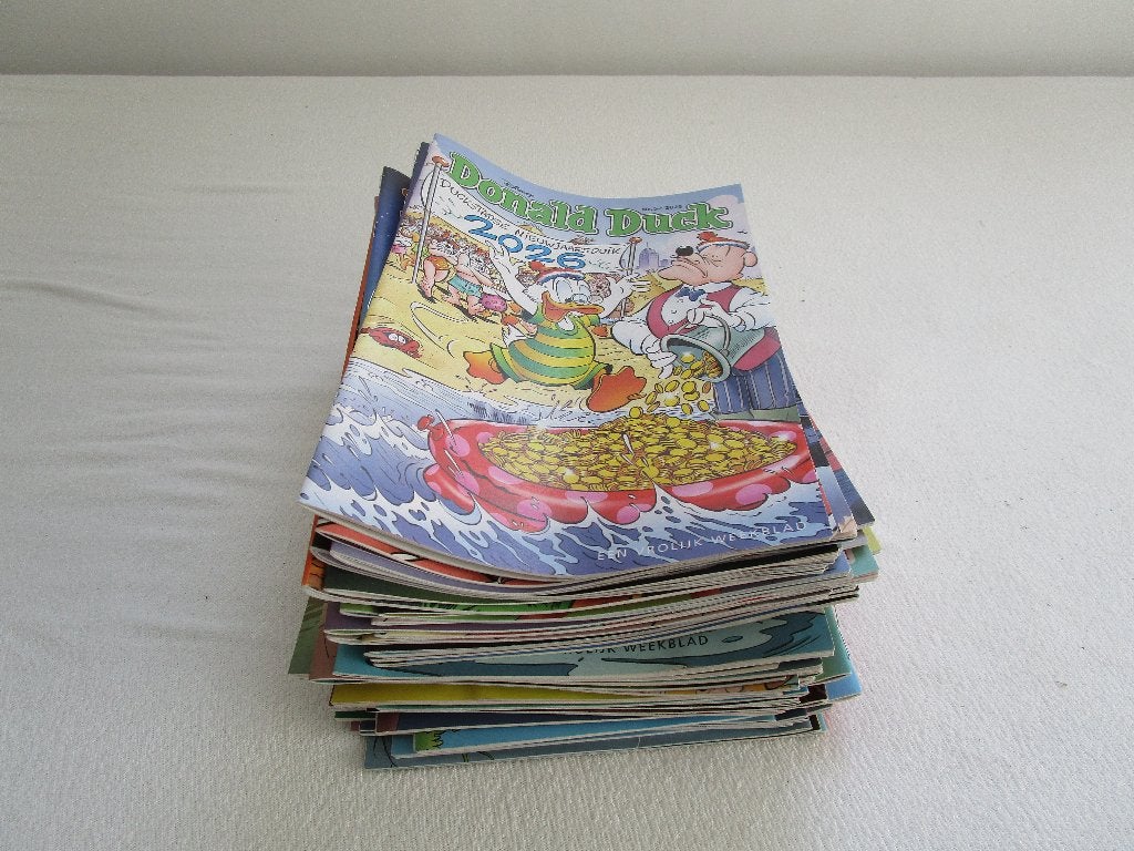 Donald Duck 's, hele jaargang 2025 (52 stuks)., Ophalen of Verzenden, Gelezen, Overige typen