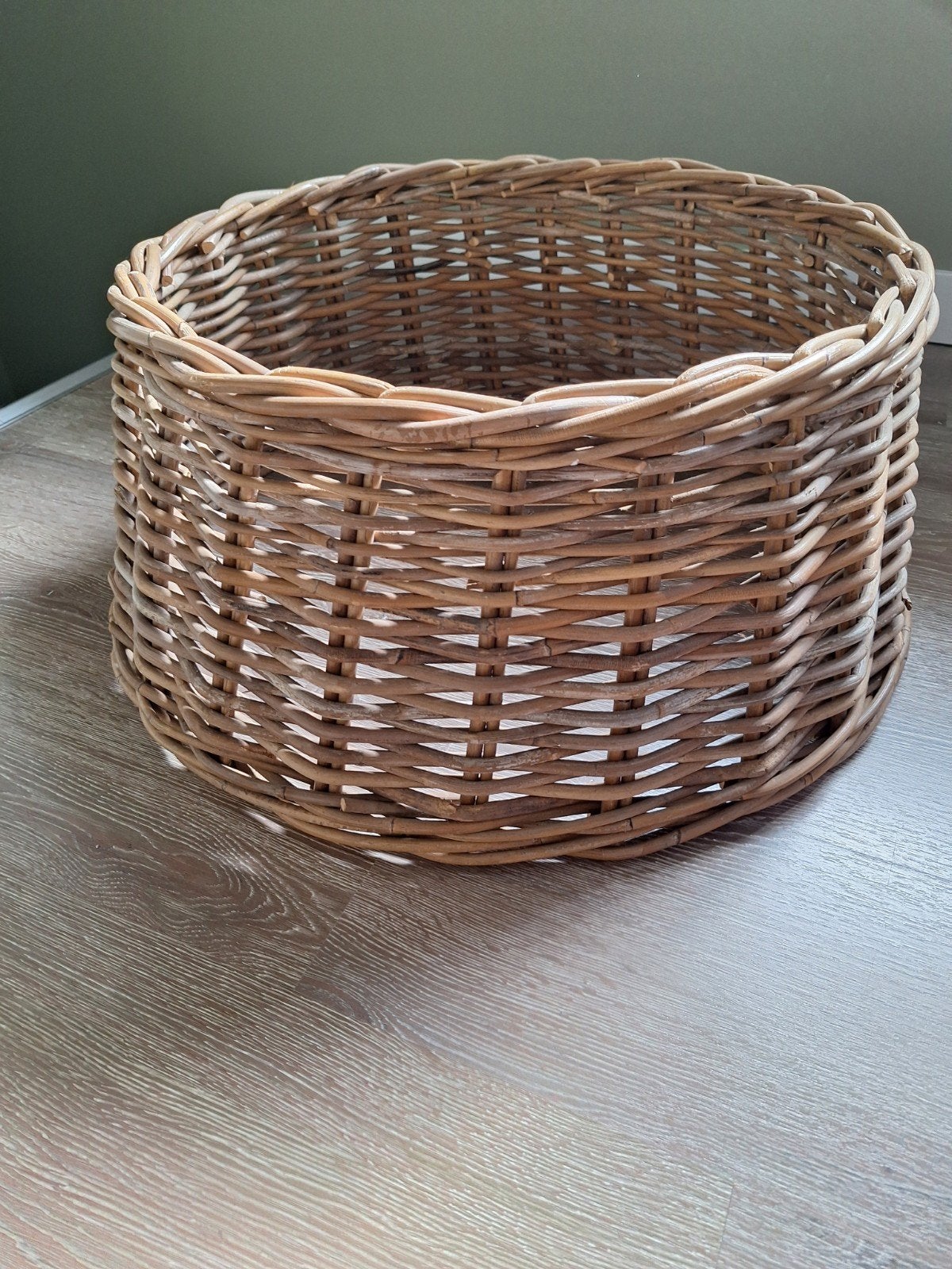 Rotan kerstboom mand, Diversen, Ophalen