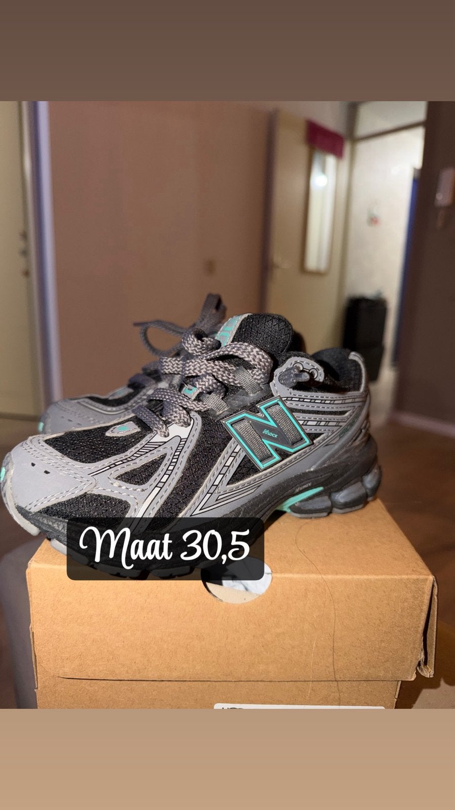 Kinder sneakers, Ophalen of Verzenden, Zo goed als nieuw, Overige typen, Adidas