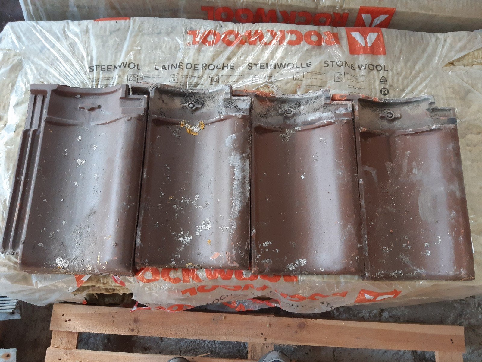 2000 DWS VH Hollandspak dakpannen op pallet, Gebruikt, Steen of Klei, Ophalen of Verzenden, 15 m² of meer