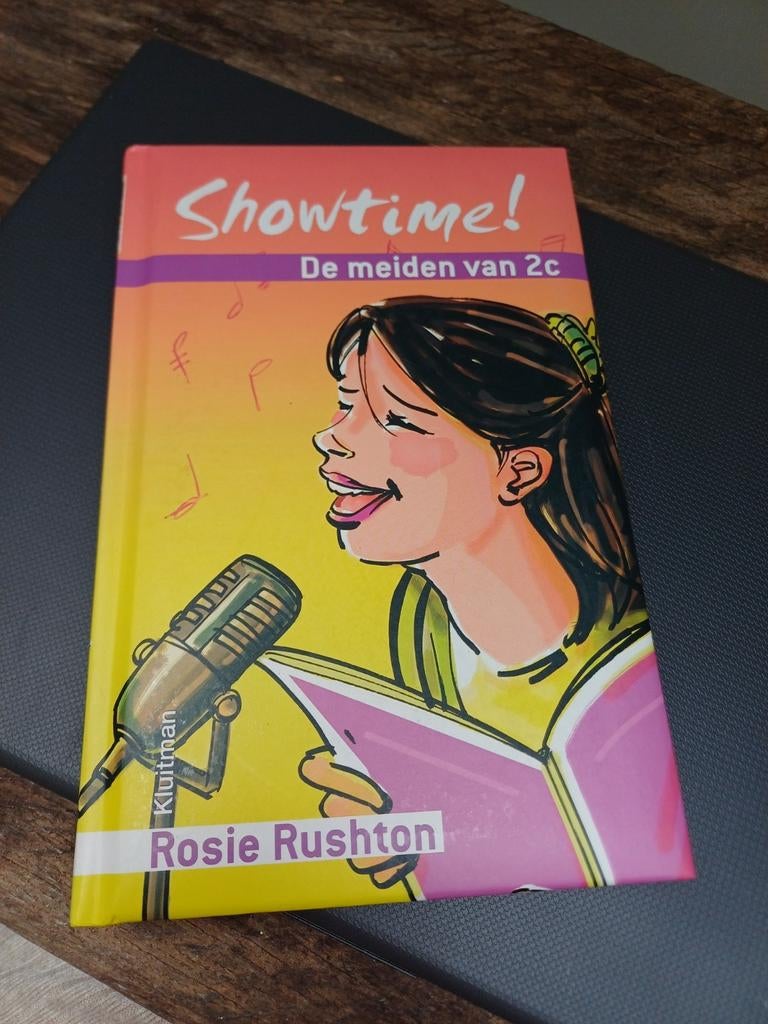 Showtime! De meiden van 2c - Rosie Rushton, Ophalen of Verzenden, Gelezen, Rosie Rushton, Fictie