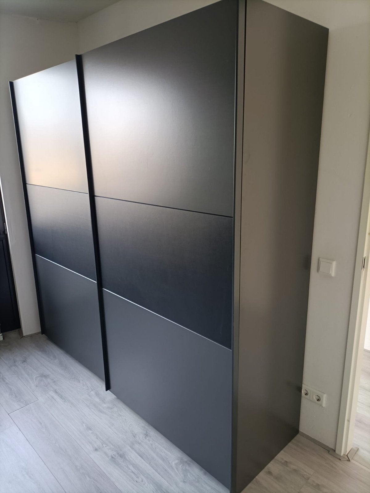twee-schuifdeur kast, Huis en Inrichting, Kasten | Roldeurkasten en Archiefkasten, Ophalen, Kunststof, 200 cm of meer, Meerdere deuren
