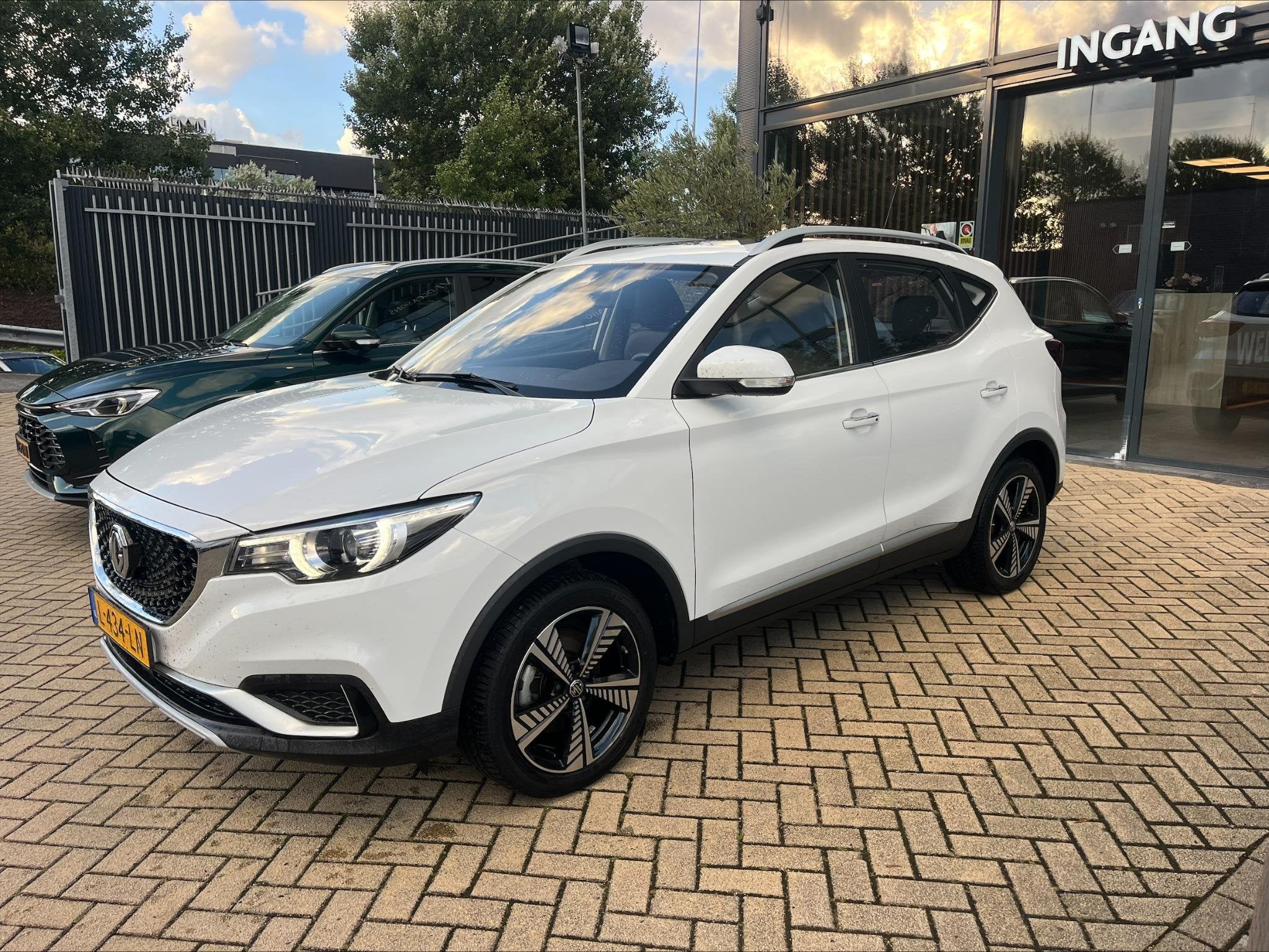 MG ZS EV Luxury 45 kWh, Auto's, Gebruikt, 143 pk, ZS, 1507 kg
