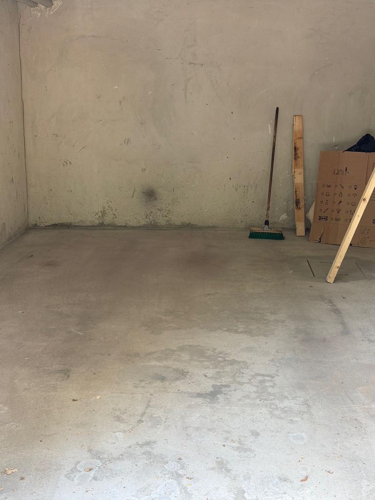 Te huur garagebox Lage land (Rotterdam) 21m2, Rotterdam