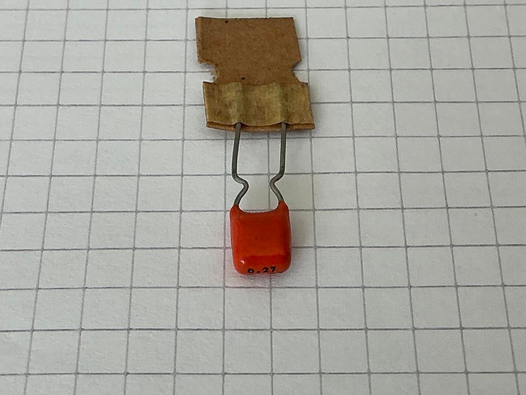 Philips 0,27uf 63v MKT 5mm orange drop, Ophalen of Verzenden, Zo goed als nieuw, NA, NA