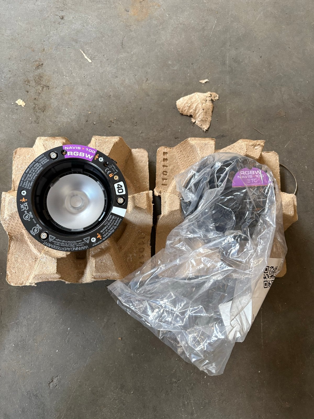 2x ETC ArcSystem Navis 100 RGBW LED inbouwspot – Nieuw, Ophalen