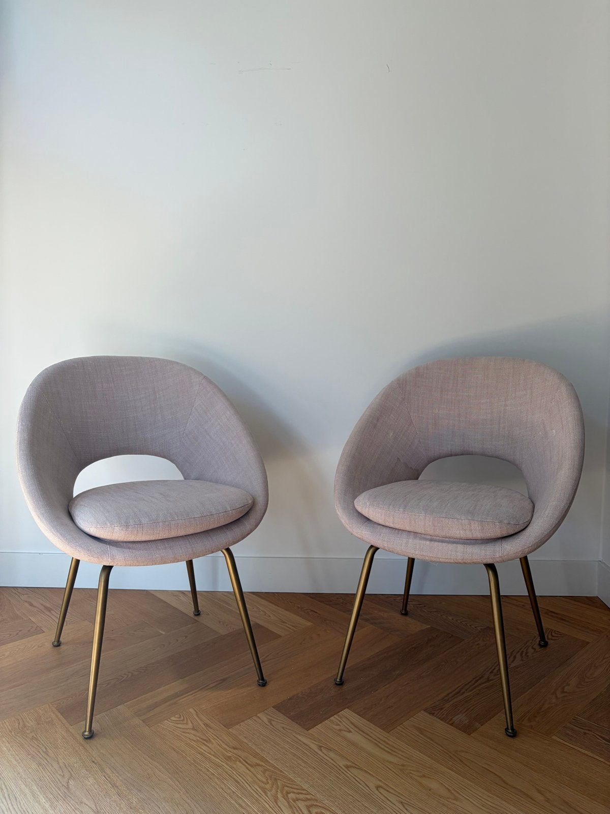 West Elm - Orb dining chair in dusty blush, set of 2, Ophalen, Gebruikt, Twee, Overige kleuren