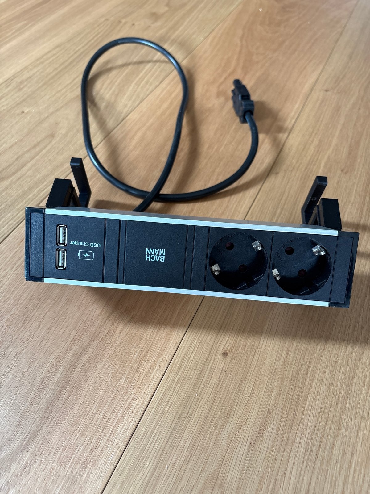 Bachmann Stekkerdoos met USB-oplader, Verzenden, Zo goed als nieuw, Bachmann, Stekkerdoos