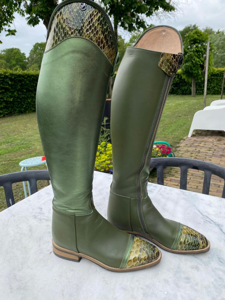 Groene metallic rijlaarzen van Lipica, Ophalen of Verzenden, Zo goed als nieuw, Dressuur, Schoeisel