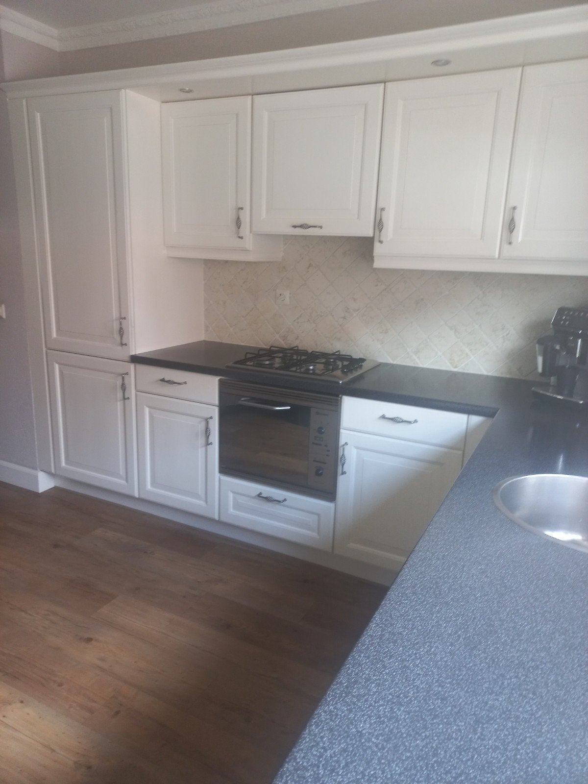 Complete witte hoekkeuken met oven en gasfornuis, Huis en Inrichting, Keuken | Complete keukens, Ophalen, Gebruikt, Wit, Hoekkeuken
