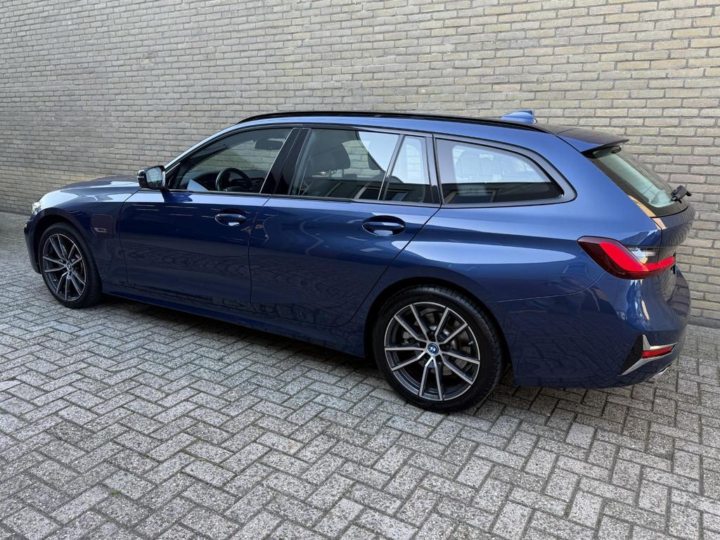 BMW 3-serie Touring 320e Business Edition Plus Panoramadak |, Auto's, BMW, 1998 cc, Gebruikt, Euro 6, 4 cilinders